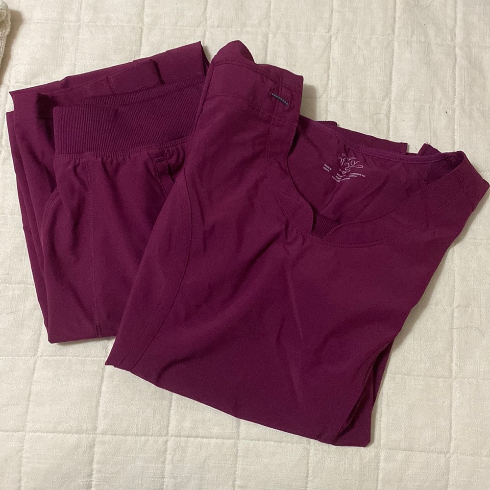 Maroon Scrubs